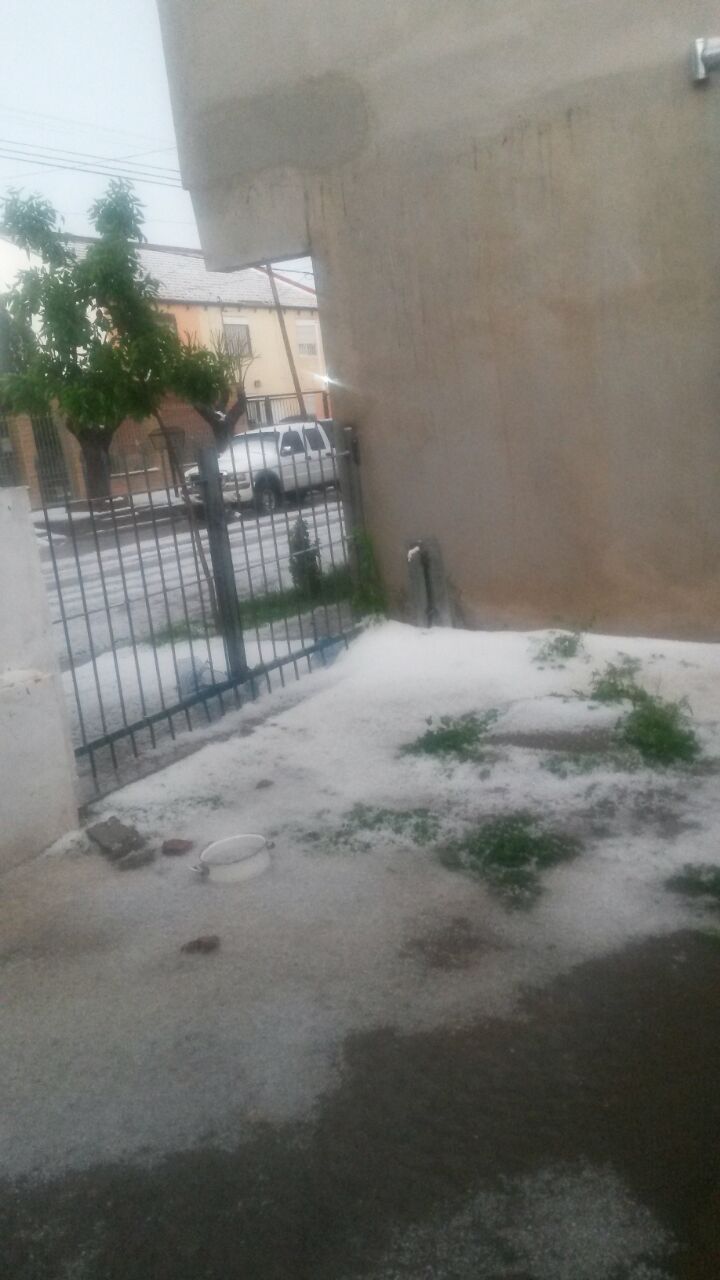 Lluvia y granizo azotaron la ciudad