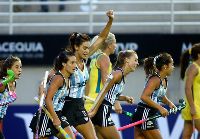 Aymar festeja el gol