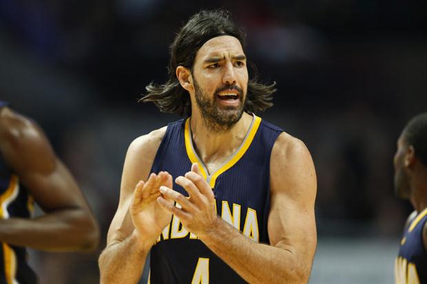 Con Scola, Indiana fue un toro ante Chicago