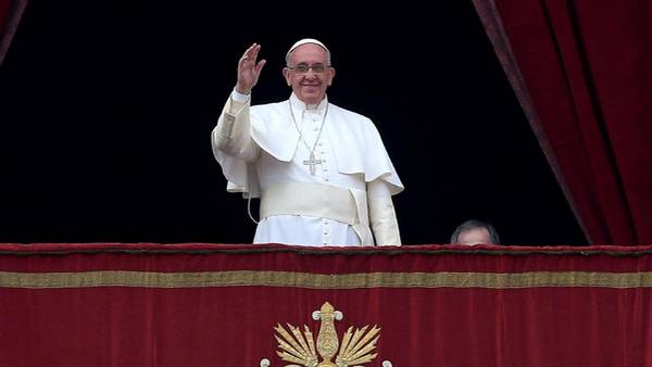 Francisco-Logia-Pedro-Ciudad-Vaticano_CLAIMA20141225_0010_27