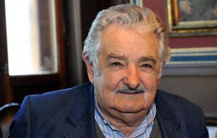 20121022-mujica-nos-une-el-mismo-parto-histrico