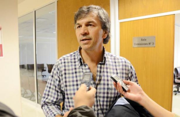 nota-1127027-schenk-desestimo-criticas-tojo-465149