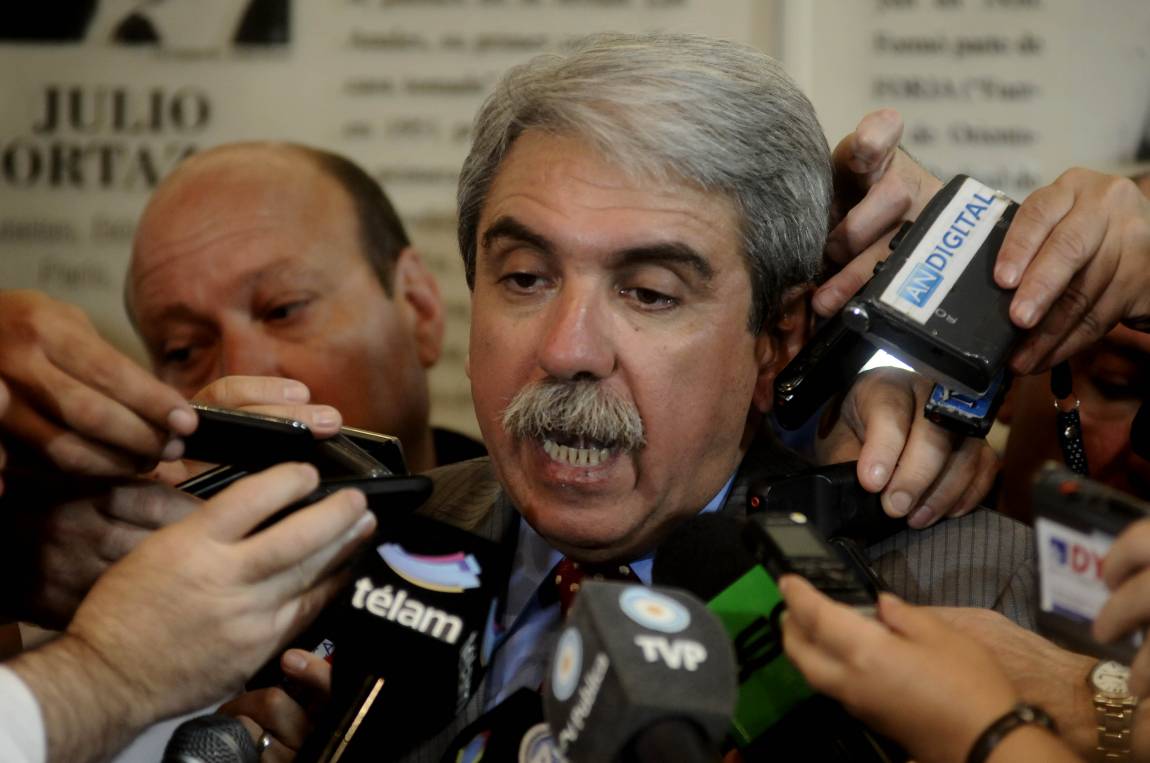 Anibal-Fernandez-2M