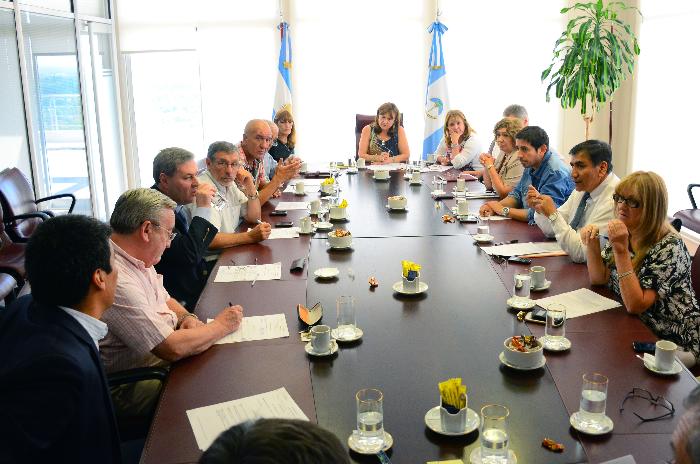 neuquen 24/02/2014 reunion de labor parlamentaria ceci maletti