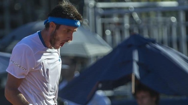 mayer_festejo_davis_2015_crop1425677969322.jpg_2138054738