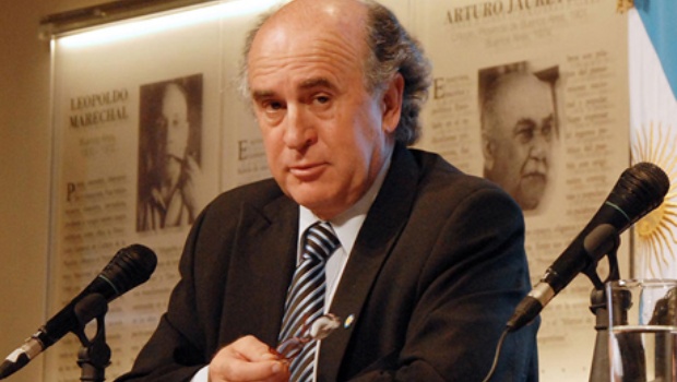 parrilli_oscar_1.jpg_1328648940