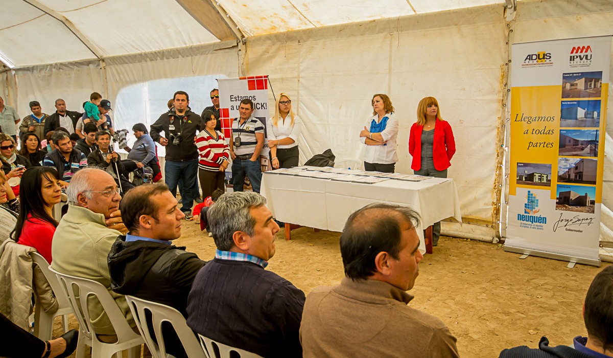 Acto-de-entrega-ADUS-IPVU-708x350@2x