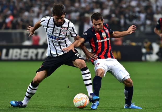 felipe-sebastian-blanco-corinthians-vs-san-lorenzo-copa-libertadores_hnub4epfg0dy1h8xeiwtl88l3