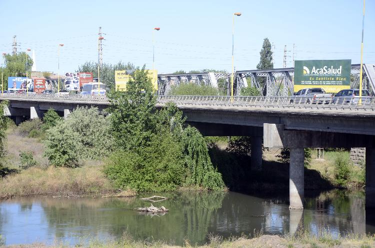 Ag Cipo Intento de suicidio en puente carretero - Frank (12)