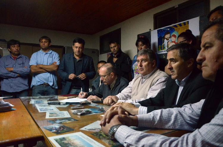 nqn acuerdo entre mineros y el gobierno provincial foto mati subat 16