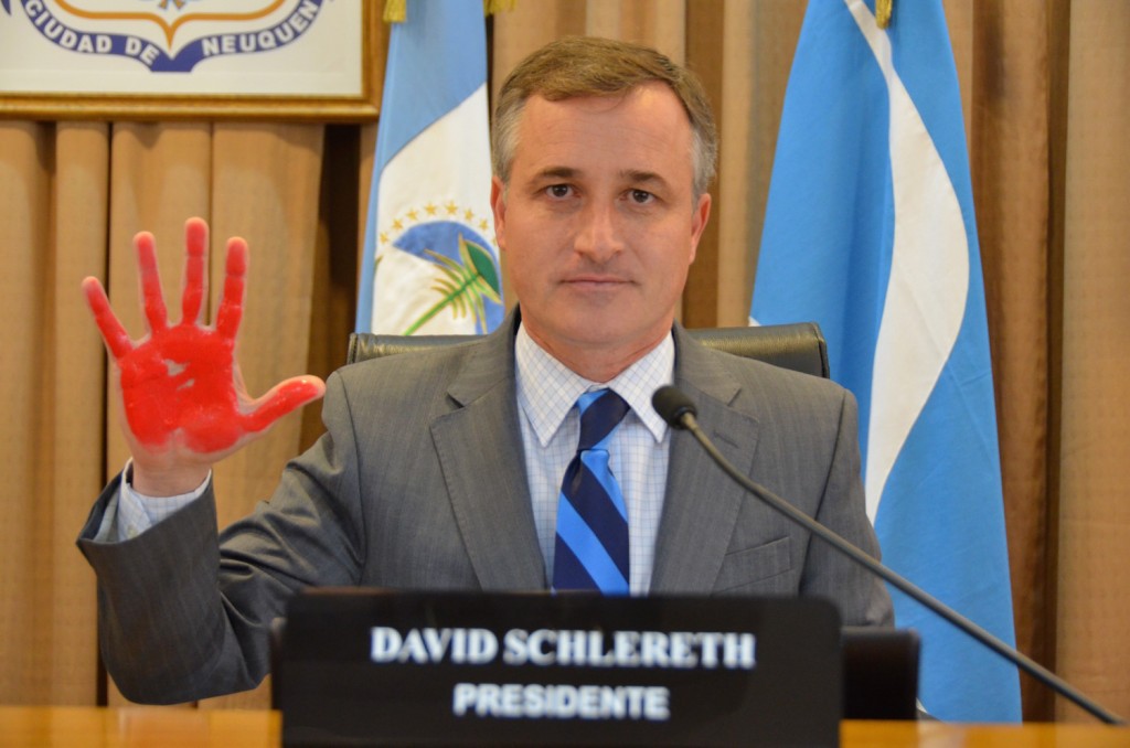 Concejales adhirieron a la campaña contra la violencia de género