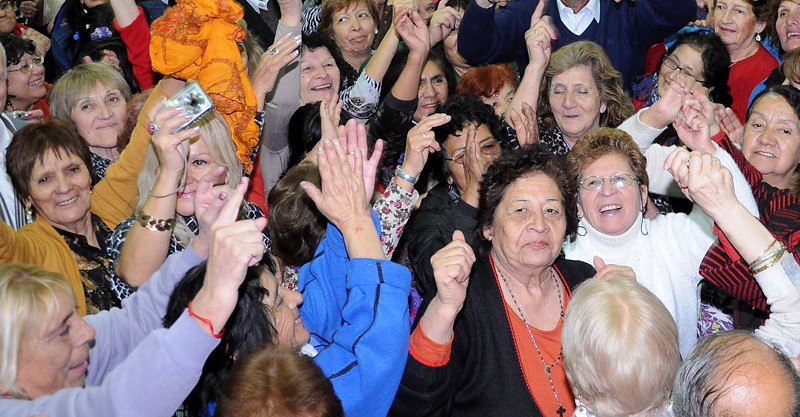 Encuentro de agrupaciones de Adultos Mayores