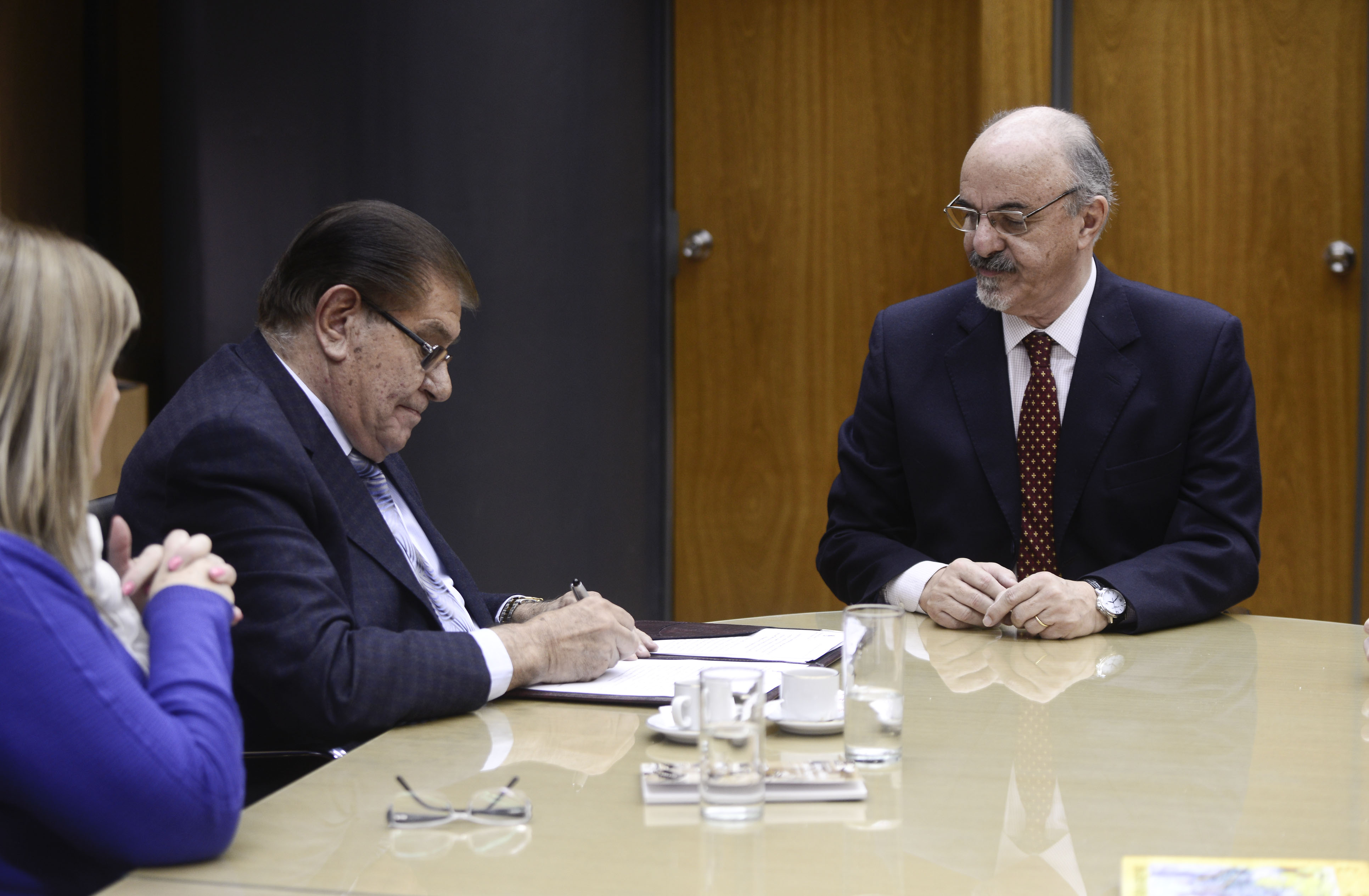 Firma Acuerdo4