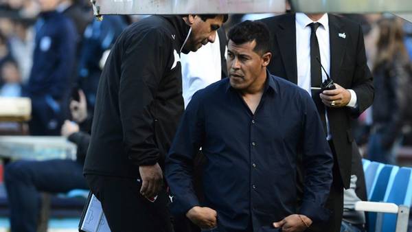 Jorge-Almiron-director-Independiente-DyN_CLAIMA20150525_0165_28