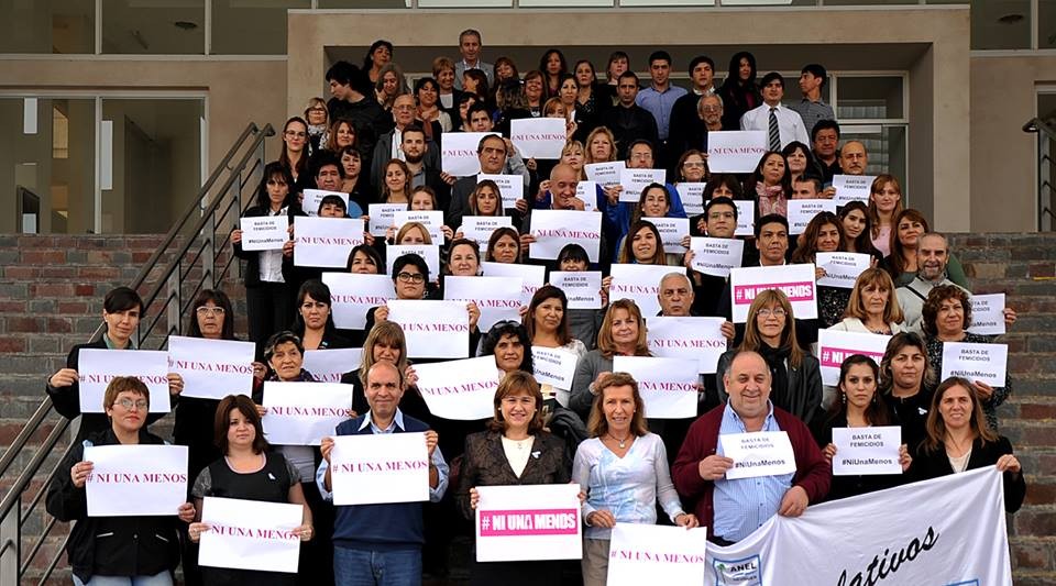 La Legislatura se sumó a la campaña nacional “Ni una menos”