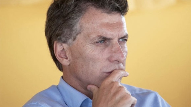macri_serio.jpg_1328648940