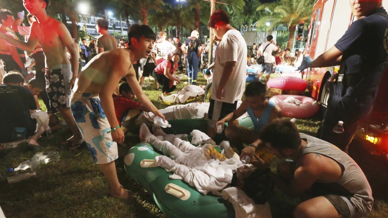 Un incendio dejó más de 500 heridos en un parque acuático en Taiwán