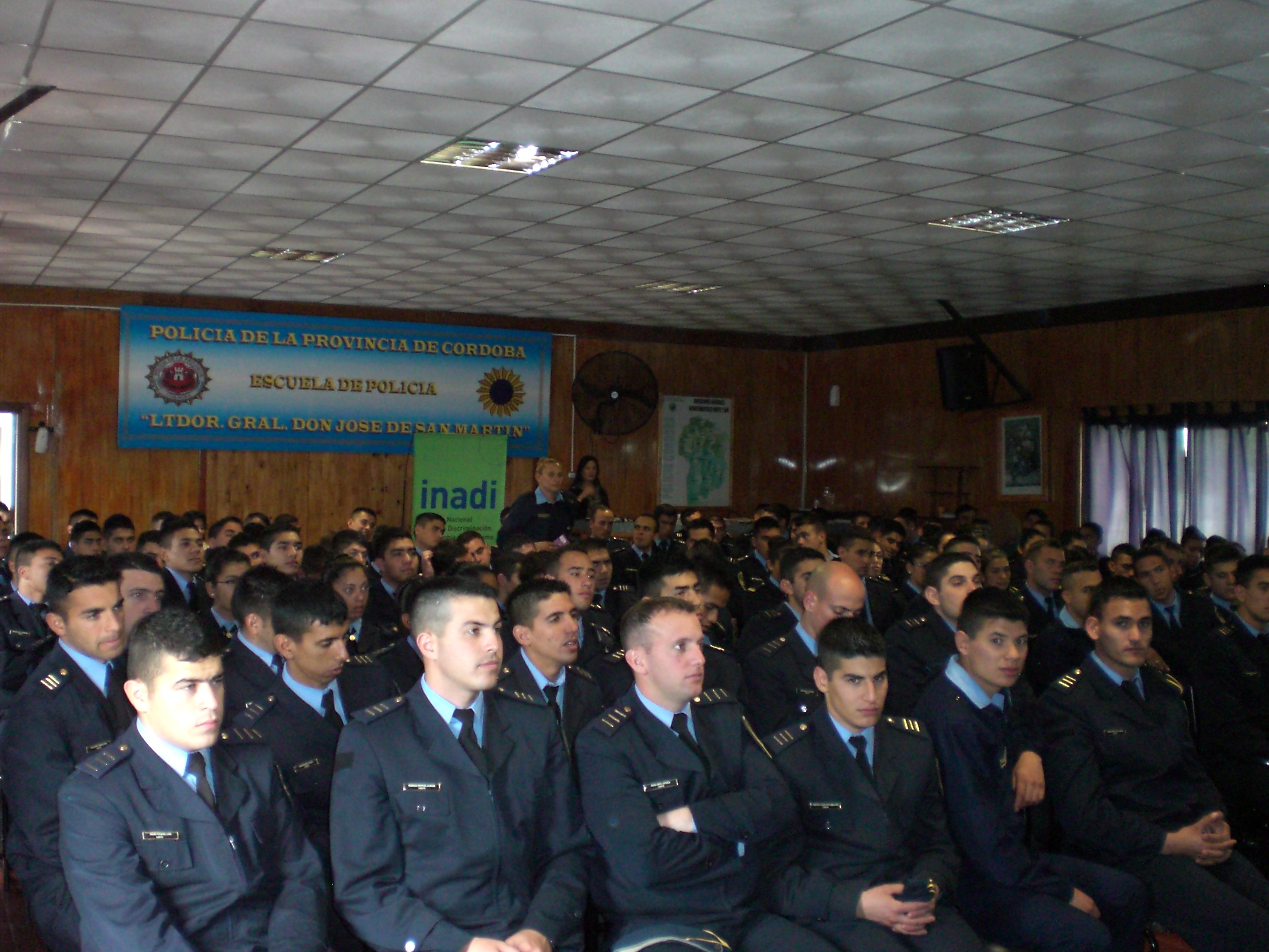 Escuela-de-Policía3