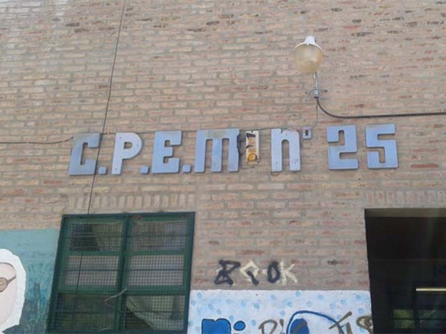 escuela.jpg_35960795