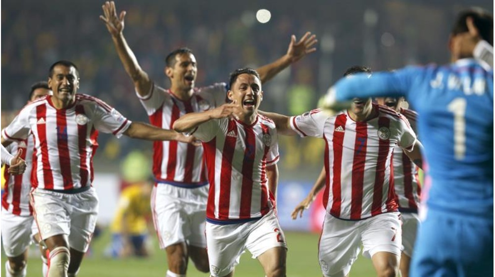 paraguay_festeja_luego_de_los_penales_crop1435449620482.jpg_951387835