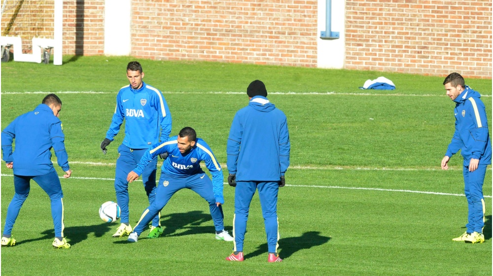 15-07-2015_el_delantero_carlos_tevez_flamante_crop1436970982205.jpg_951387835 (1)