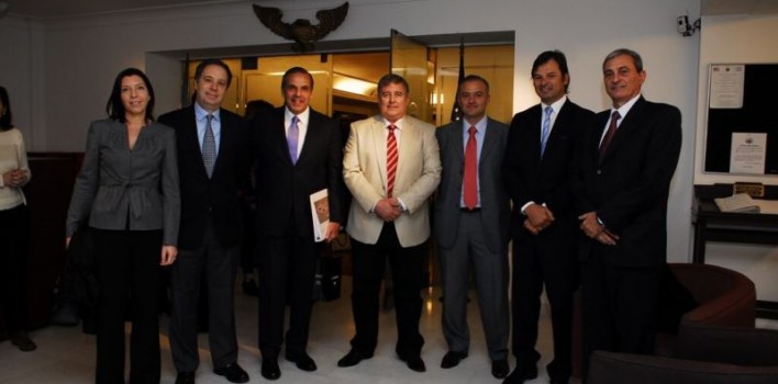 Sapag-se-reunió-en-BS.As-con-cámaras-empresarias-de-tres-países-708x350