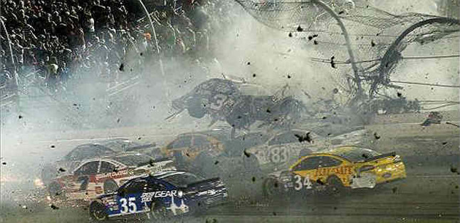 Impactante accidente en una carrera de Nascar