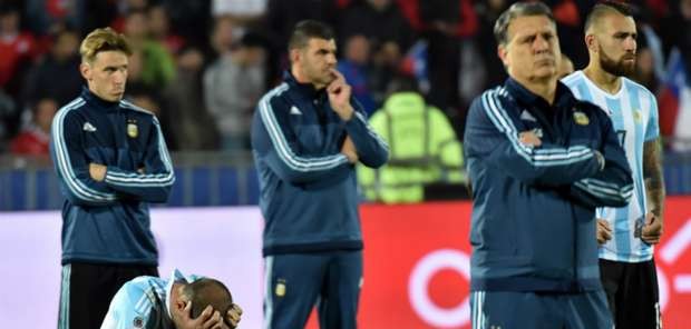 gerardo-martino-argentina-chile-copa-america-04072015_19r12imfmuvu11xxpubr98o9s0