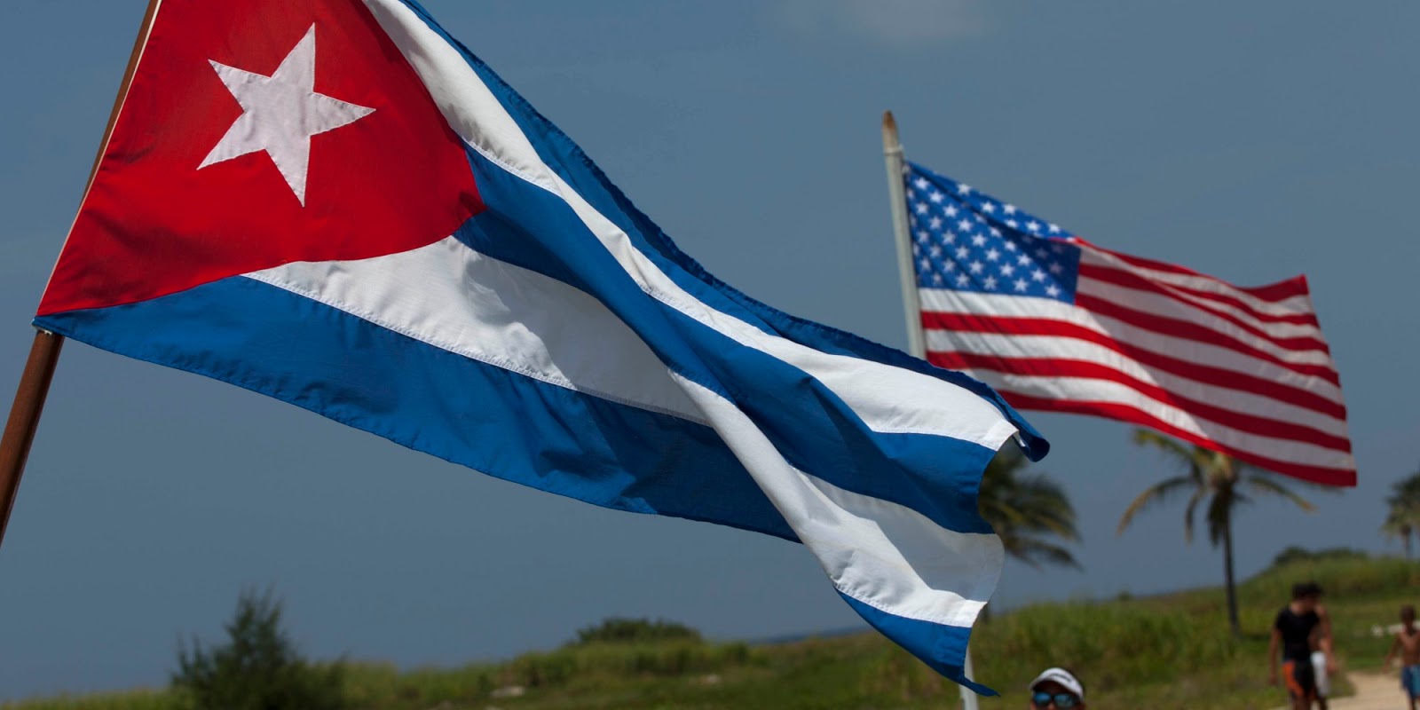 o-US-CUBAN-FLAGS-facebook