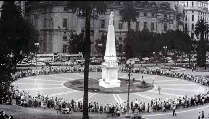 plaza-de-mayo