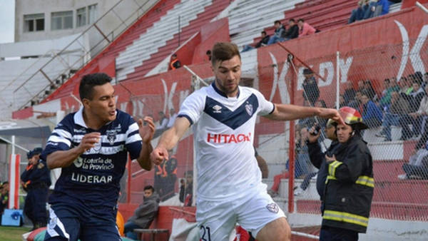 Vélez venció a Gimnasia por 1 a 0 en Córdoba
