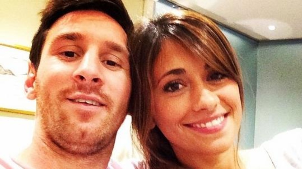 messi_y_antonella_crop1441976620593.jpg_951387835
