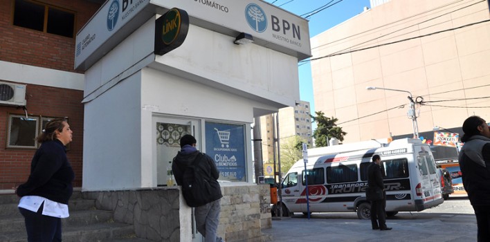 Archivo-Cajeros-automático-BPN-708x350