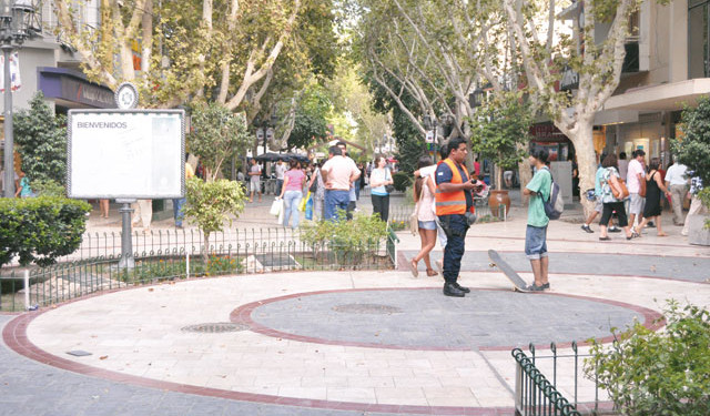CapitalPeatonal-14042014-640x375