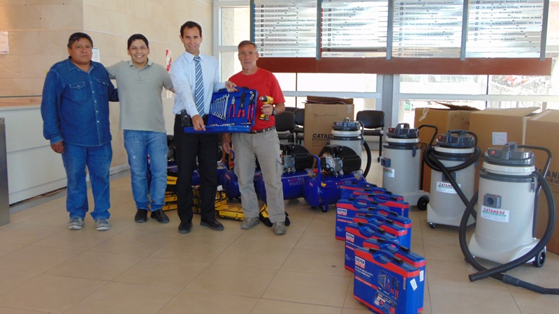 Entrega-de-herramientas-para-mantenimiento-Butigue-