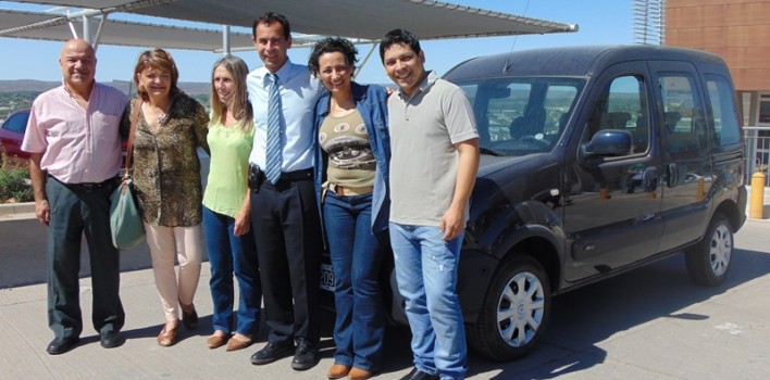 Entrega-de-utilitario-para-el-SIAD-Cardenas-Butigue-Mami-3-1-708x350