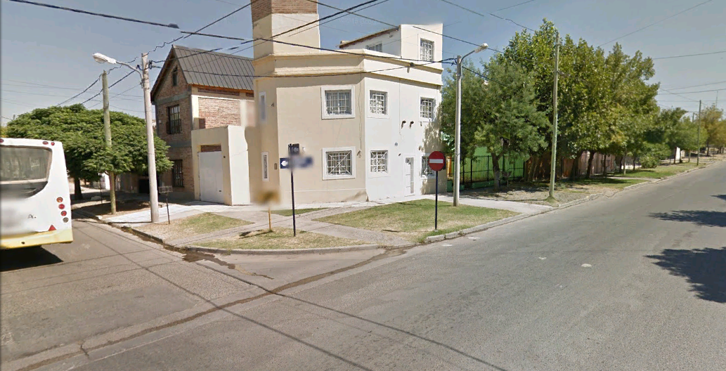 calle Esquina Roca y Príngales.