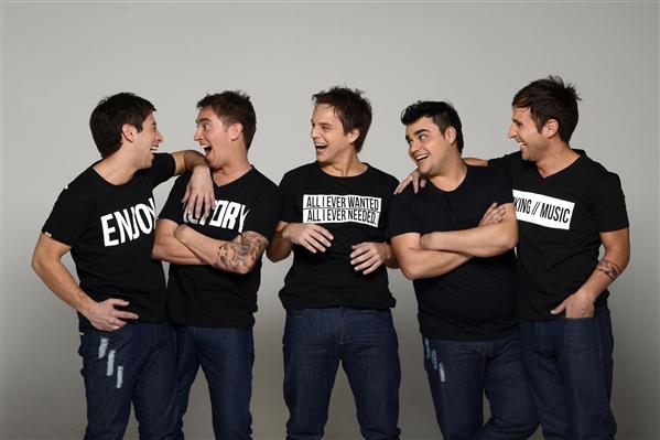 los_totora