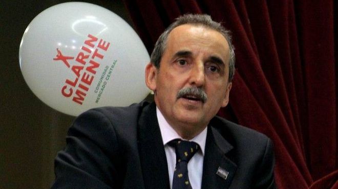 Moreno-procesado-cotillon-anti-Clarin_IECIMA20160211_0038_19