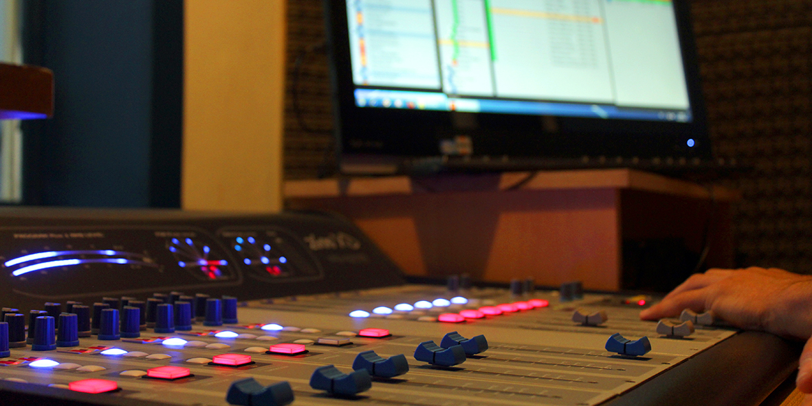 Consola-Radio