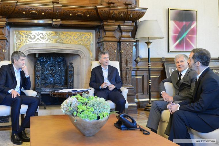macri cientificos
