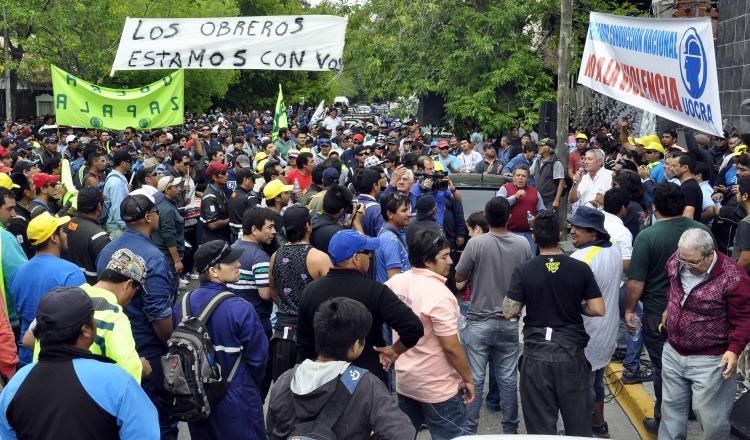 uocra Gentileza, Diario Río Negro.