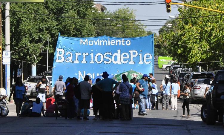 barrios-de-pie