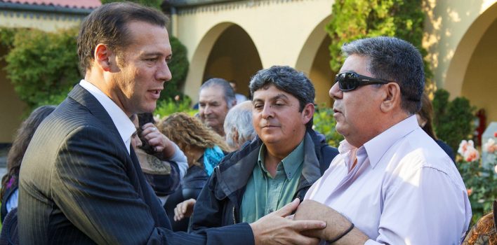 Web...Gutiérrez-entregó-créditos-para-ampliación-de-viviendas-a-personas-con-discapacidadNJ9O7060-708x350