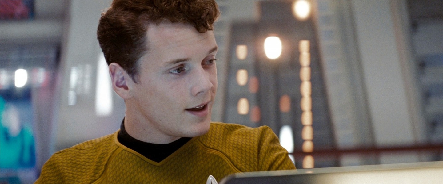 fhd-str-anton-yelchin-chekov-1decd6ef59bffb98220e68efa79c0f75-large-766373