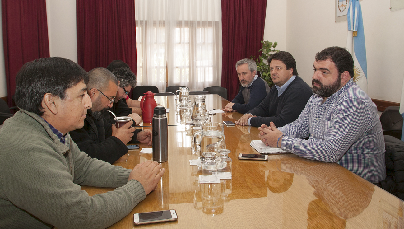 WEB-MESA-SALARIAL-GOBIERNO-Y-GREMIOS_6419