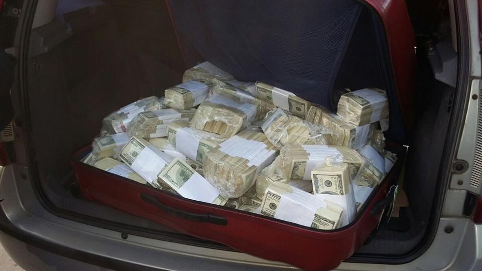 dolares