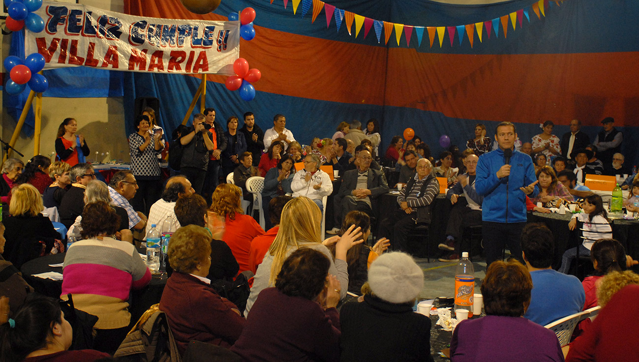 Neuquen 27-08-2016 El gobernador Omar Gutierrez en el aniversari