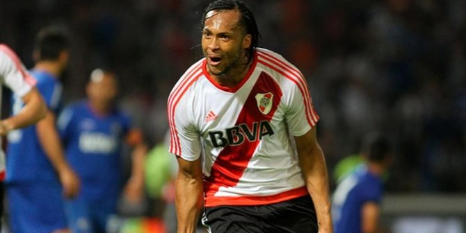 1473642321_gol-mina-river