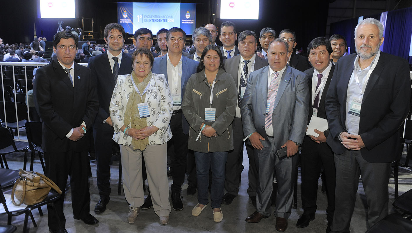 web-cabeza-reunion-de-intendentes-con-el-presidente-en-tecnopolis_ipa871